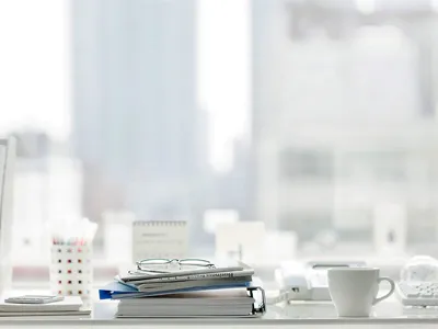 Tấm men ngọc nguyên bản có dòng chữ