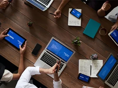 Karakteristik nan estrikti debaz la nan valv boul kwiv